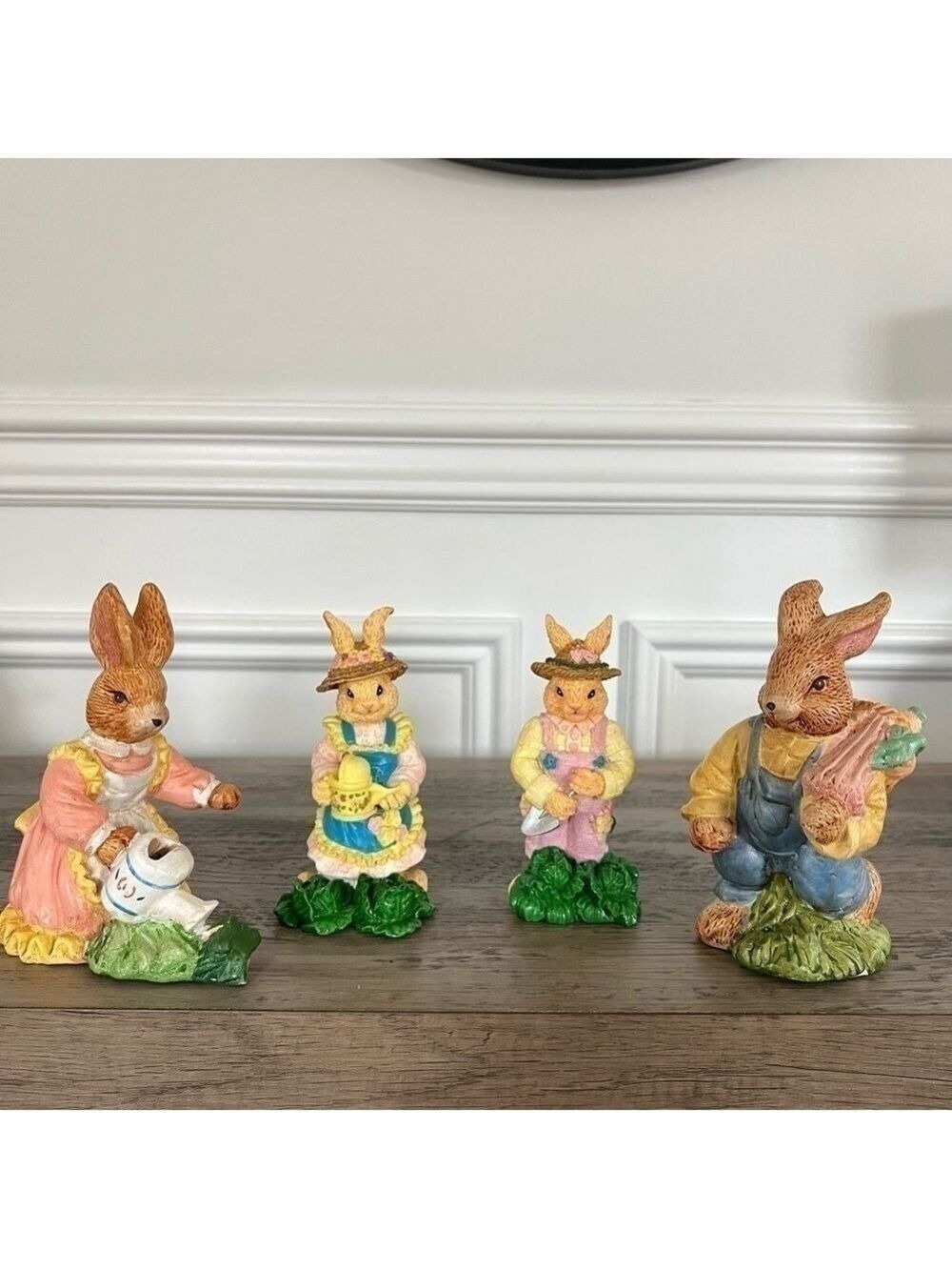Bunny Family figurines/Brown Bunny family/Easter Bunny figures/Easter Home Decor